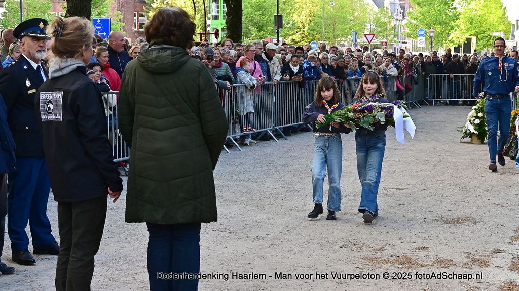 Dodenherdenking 2025 Haarlem - Man voor het Vuurpeloton