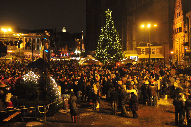 Kerstsamenzang 2009 Haarlem - Grote Markt