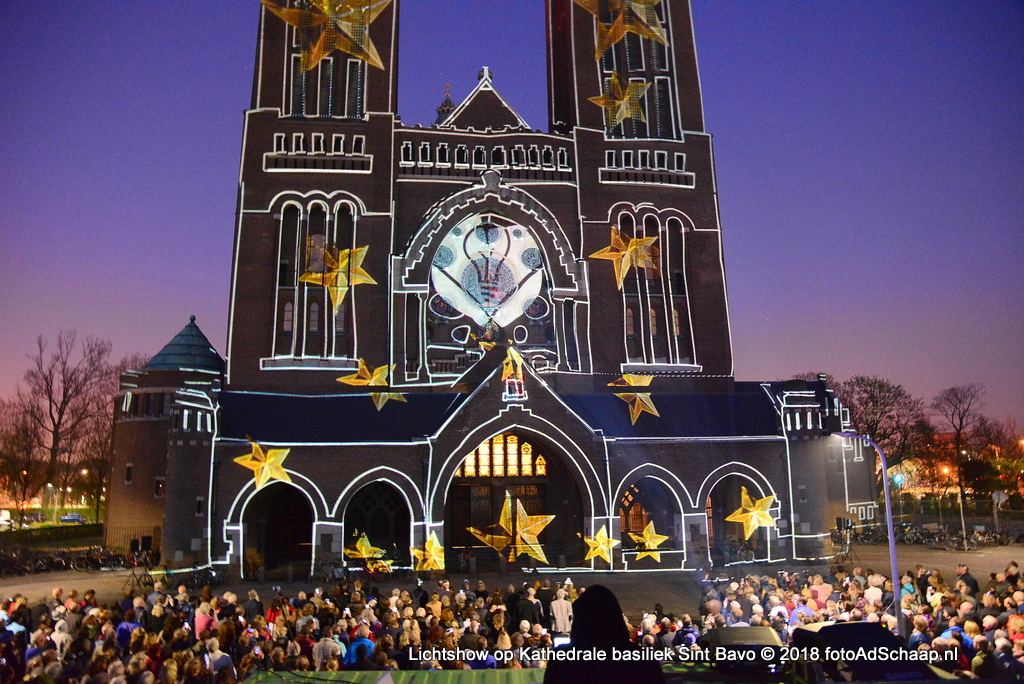 Kathedrale Basiliek Sint Bavo Haarlem 2018 - Lichtshow op Kathedrale basiliek Sint Bavo