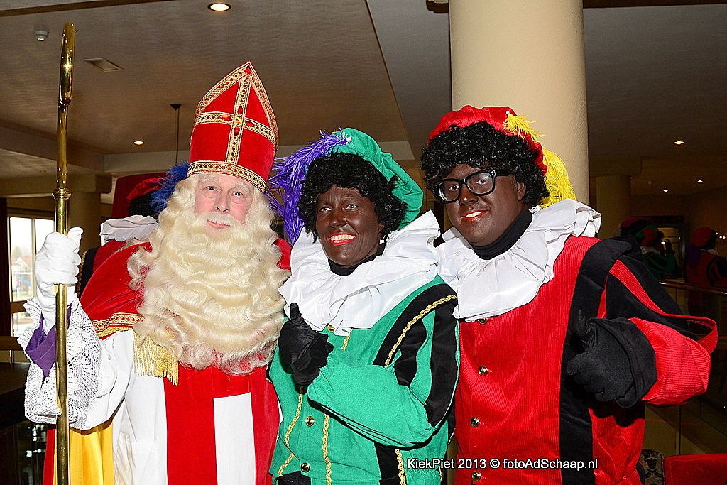 Sinterklaas Pieten ochtendgymnastiek 2013 Haarlem in Hotel Haarlem Zuid